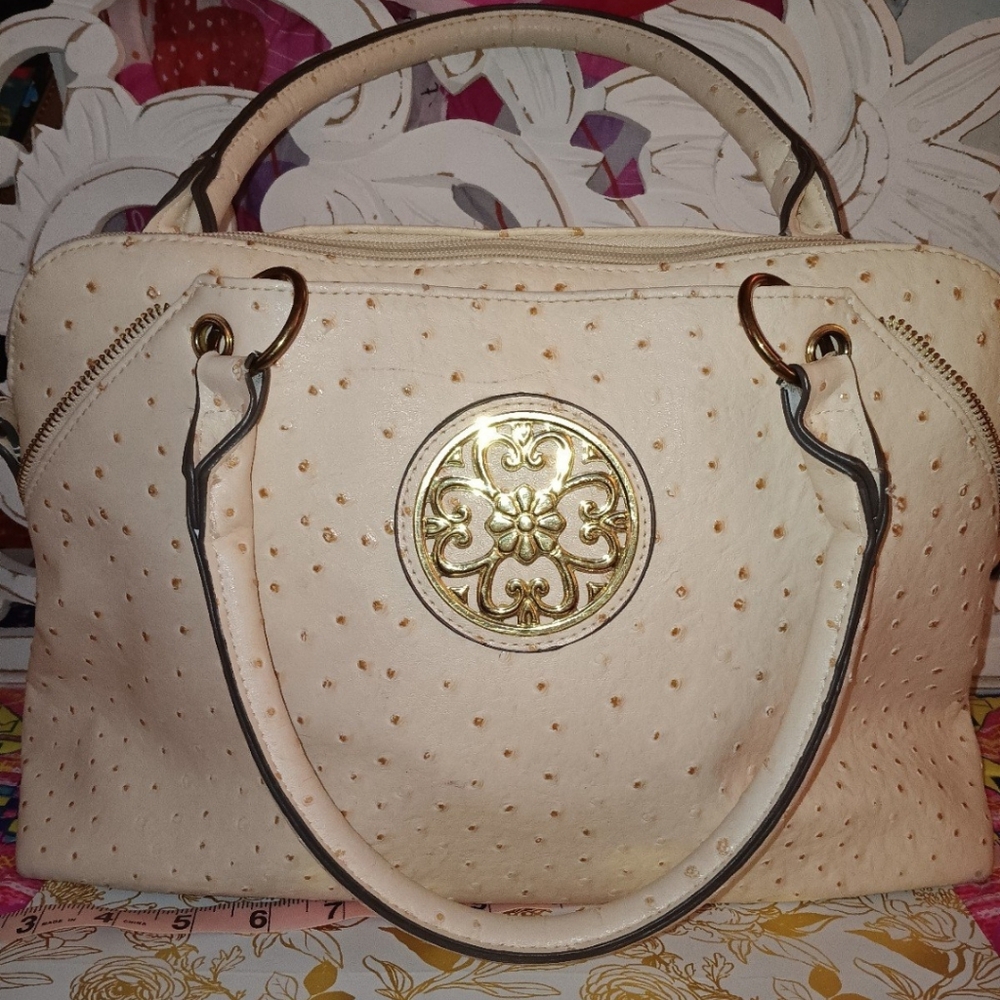 BEAUTIFUL SATCHEL HANDBAG